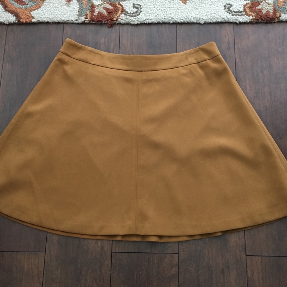 Loft mini skirt nwot